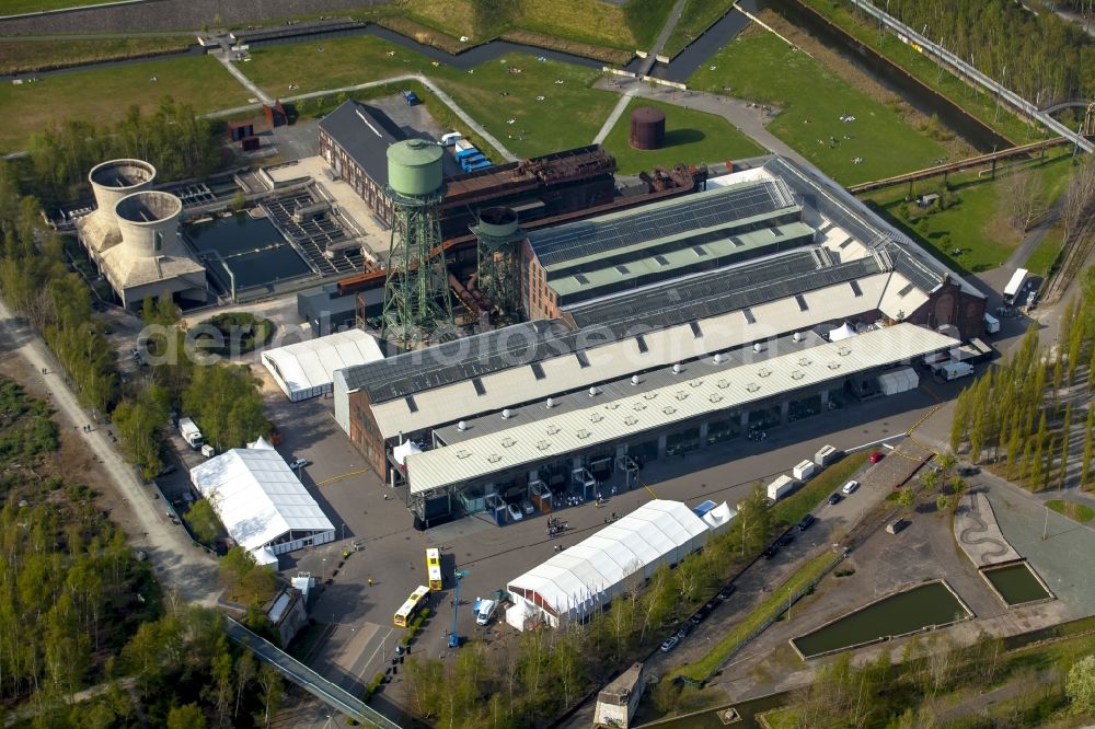 Bochum from the bird's eye view: Event site the Jahrhunderthalle in Bochum in North Rhine-Westphalia