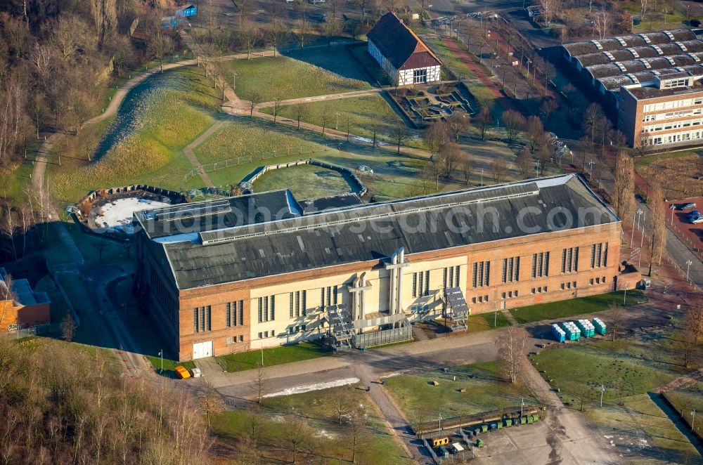 Aerial image Hamm - Building of the function hall Alfred-Fischer-Halle in Hamm, upstage the Oeko-Zentrum NRW in the state North Rhine-Westphalia. The function hall is temporarly being used as an emergency shelter for refugees