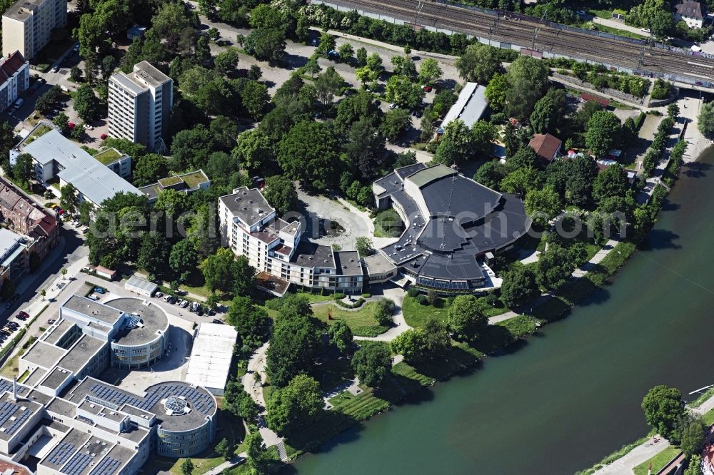 Aerial photograph Neu-Ulm - Building of the indoor arena Edwin-Scharff-Haus Kultur- and Tagungszentrum in Neu-Ulm in the state Bavaria, Germany