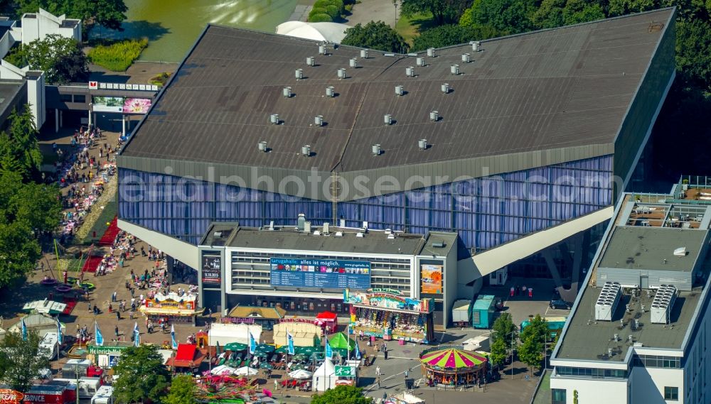 Essen from the bird's eye view: Building the indoor arena Grugahalle in Essen in the state North Rhine-Westphalia