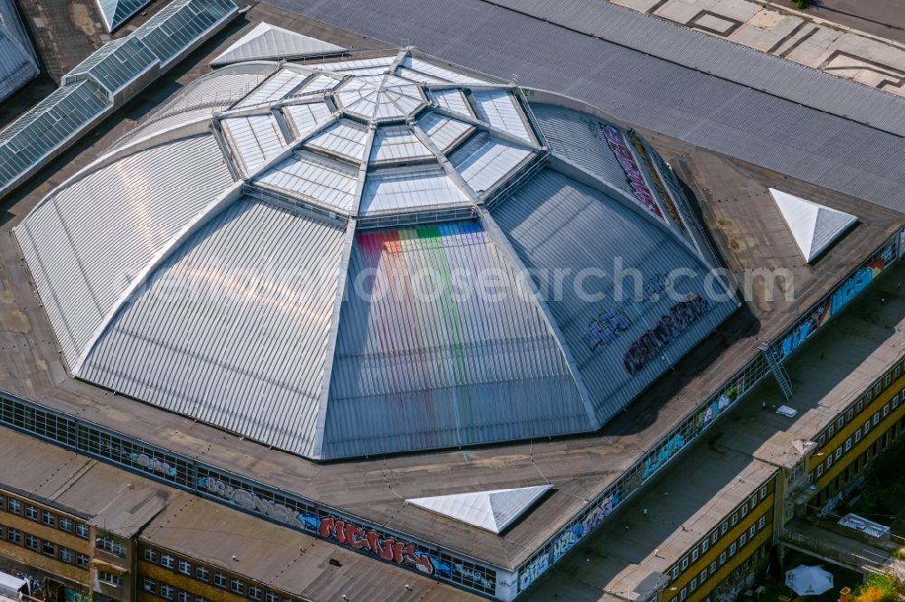 Aerial photograph Leipzig - Building of the indoor arena Eventlocation Kohlrabizirkus Leipzig An den Tierkliniken in Leipzig in the state Saxony, Germany