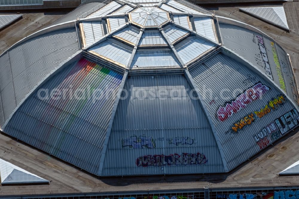 Leipzig from above - Building of the indoor arena Eventlocation Kohlrabizirkus Leipzig An den Tierkliniken in Leipzig in the state Saxony, Germany