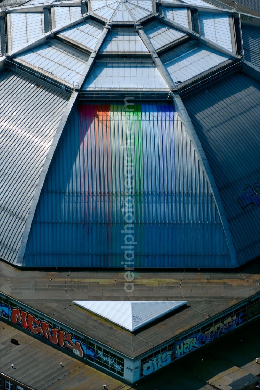 Aerial image Leipzig - Building of the indoor arena Eventlocation Kohlrabizirkus Leipzig An den Tierkliniken in Leipzig in the state Saxony, Germany