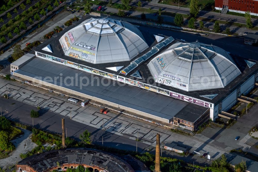 Aerial image Leipzig - Building of the indoor arena Eventlocation Kohlrabizirkus Leipzig An den Tierkliniken in Leipzig in the state Saxony, Germany