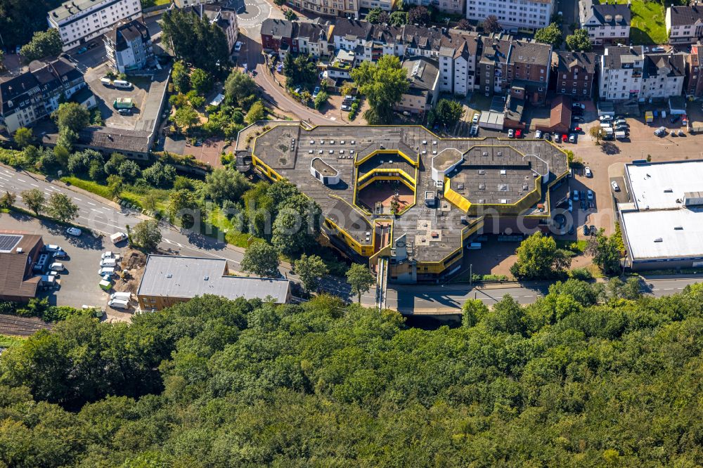 Ennepetal from the bird's eye view: Building of the indoor arena Haus Ennepetal on street Gasstrasse in Ennepetal at Ruhrgebiet in the state North Rhine-Westphalia, Germany