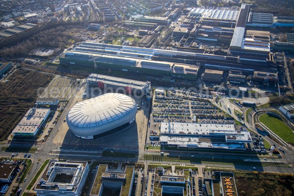 Düsseldorf from above - Building the indoor arena ISS Dome and its parking facility in Duesseldorf in the state North Rhine-Westphalia