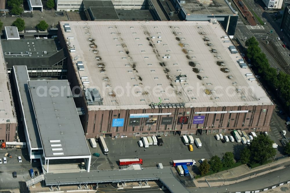 Köln from above - Building of the indoor arena of Koelnmesse GmbH in Cologne in the state North Rhine-Westphalia, Germany