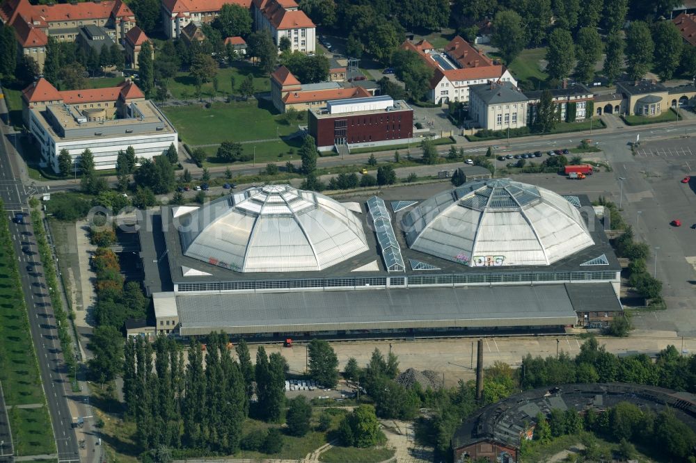 Aerial image Leipzig - Indoor event location Kohlrabizirkus in Leipzig in the state of Saxony. The former market hall is listed as a protected building