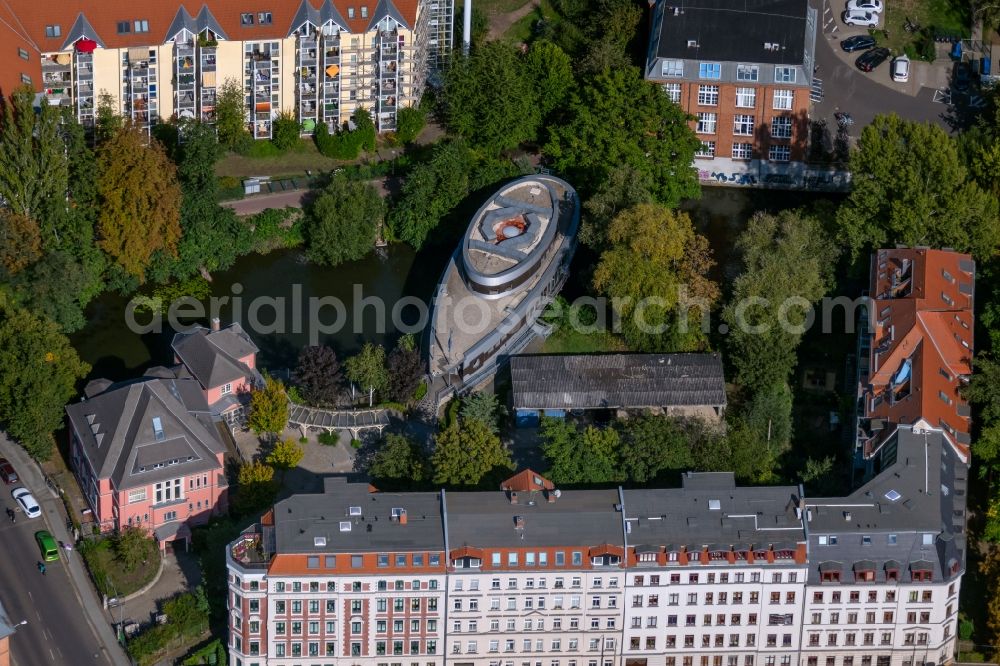 Leipzig from the bird's eye view: Building of the indoor arena Kulturhafen on Riverboat on street Erich-Zeigner-Allee in the district Plagwitz in Leipzig in the state Saxony, Germany