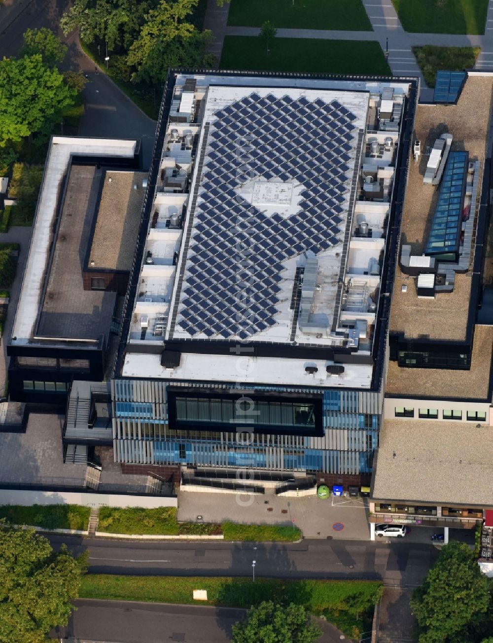 Aerial photograph Koblenz - Building of the indoor arena Rhein-Mosel-Halle on Julius-Wegeler-Strasse in Koblenz in the state Rhineland-Palatinate, Germany