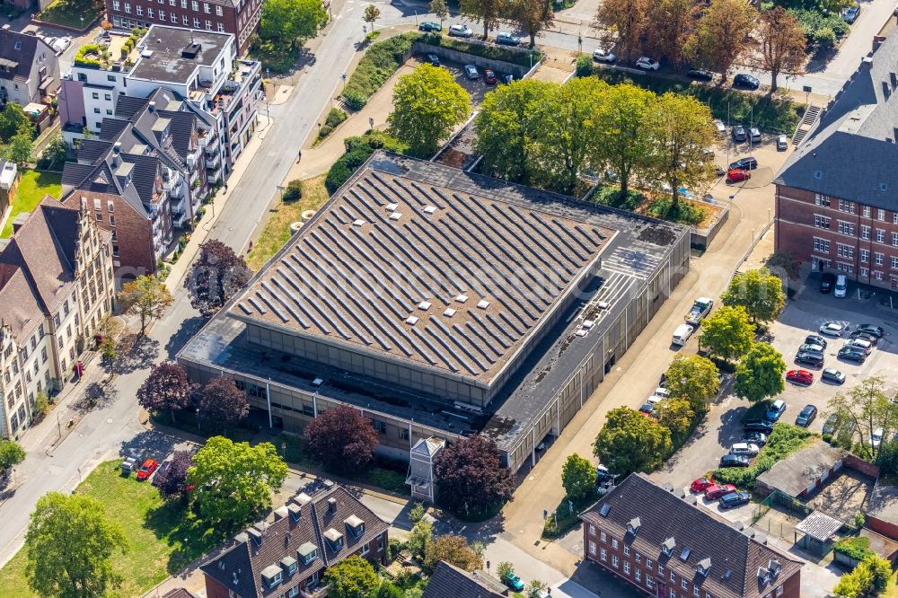 Aerial image Bottrop - Building the indoor arena Saalbau in Bottrop in the state North Rhine-Westphalia