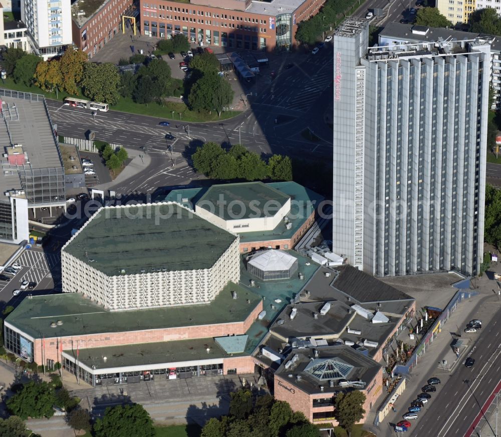 Chemnitz from the bird's eye view: Building of the indoor arena - Stadthalle Chemnitz at the Theaterstrasse in Chemnitz in the state Saxony