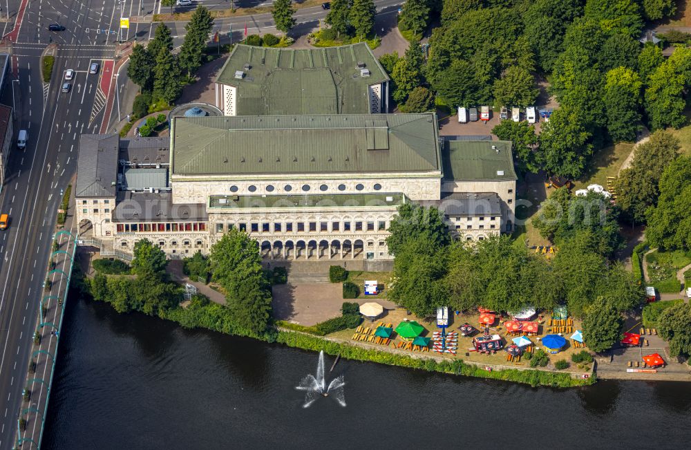 Mülheim an der Ruhr from above - Building of the indoor arena Stadthalle Muelheim on Theodor-Heuss-Platz in Muelheim on the Ruhr in the state North Rhine-Westphalia, Germany