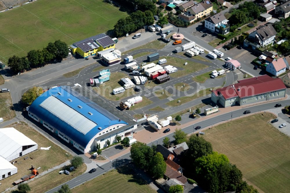 Aerial photograph Lauda-Königshofen - Building of the indoor arena Tauber-Franken-Halle in Lauda-Koenigshofen in the state Baden-Wurttemberg, Germany