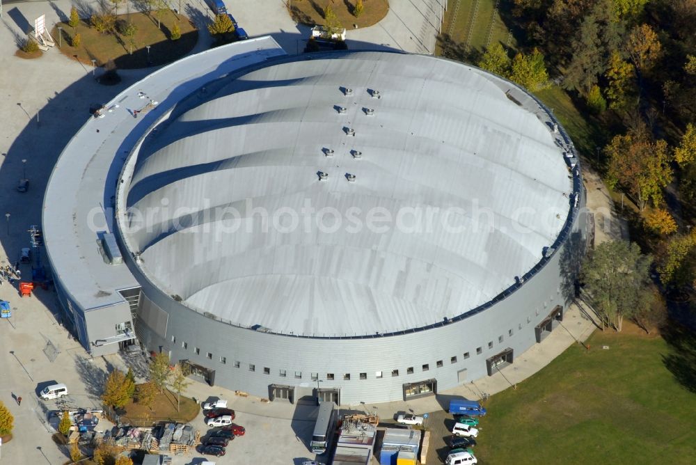 Aerial image Braunschweig - Building of the indoor arena Volkswagen Halle on Europaplatz in Brunswick in the state Lower Saxony, Germany