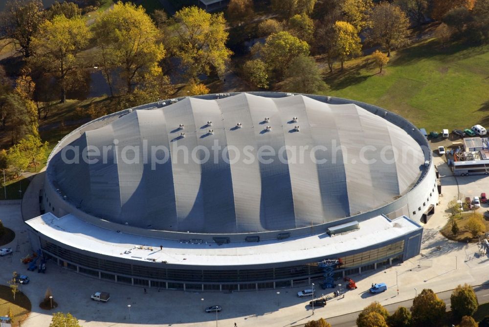 Braunschweig from the bird's eye view: Building of the indoor arena Volkswagen Halle on Europaplatz in Brunswick in the state Lower Saxony, Germany