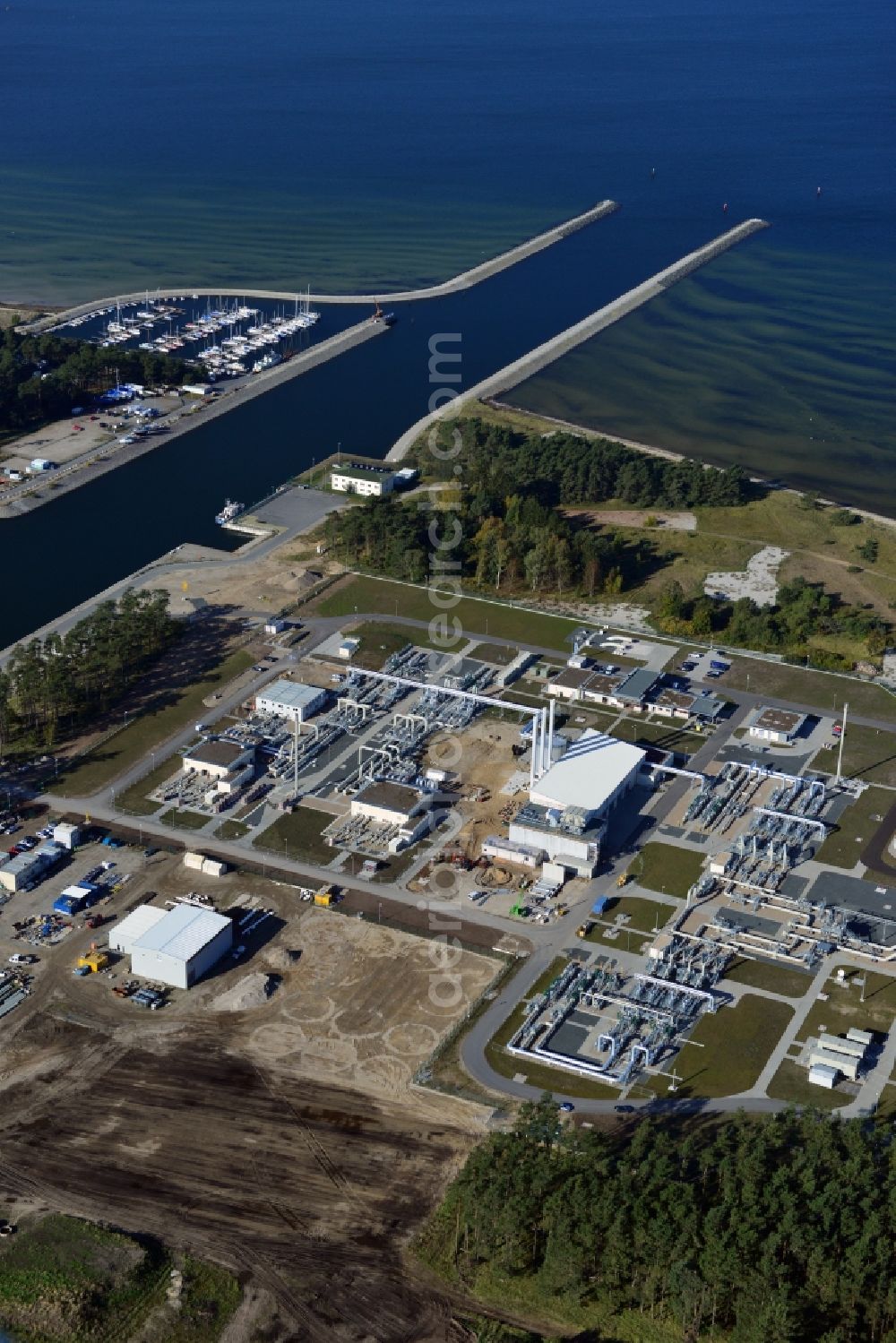 Aerial photograph Lubmin - Compressor Stadium and pumping station for natural gas Nordstream 1 in Lubmin in the state Mecklenburg - Western Pomerania, Germany