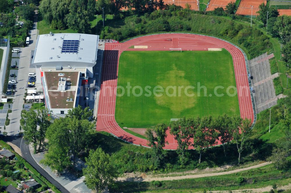 Aerial photograph Frankfurt am Main - Blick auf den neuen Um- und Erweiterungsbau am Stadion am Riederwald im Stadtteil Seckbach. Der Verein Eintracht Frankfurt e.V. lies durch die Baufirma Anton Schick GmbH und Co. KG.nach Entwürfen des Architekt Peter Fenchel ein Vereinszentrum bauen.