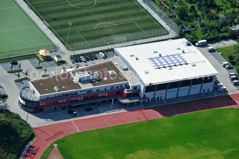 Frankfurt am Main from above - Blick auf den neuen Um- und Erweiterungsbau am Stadion am Riederwald im Stadtteil Seckbach. Der Verein Eintracht Frankfurt e.V. lies durch die Baufirma Anton Schick GmbH und Co. KG.nach Entwürfen des Architekt Peter Fenchel ein Vereinszentrum bauen.