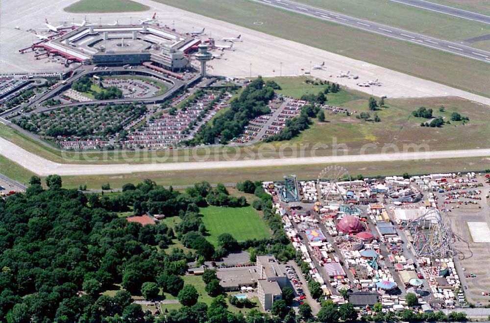 Aerial photograph Berlin - 30.06.1995 Vergnügungspark am Flughafen Tegel