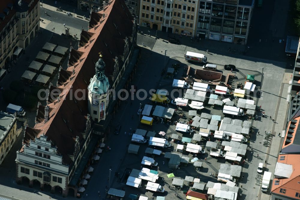 Aerial image Leipzig - Sale and food stands and trade stalls in the market place at the town hall of the inner city center in Leipzig in the state Saxony