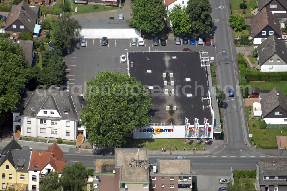 Aerial image Kamen - Verkaufsfläche / Siemes Schuh Center. Adresse: Lünener Str. 47, 59174 Kamen; Vermietung / Verwaltung: Unternehmensgruppe Markus Gerold, An der Vaerstbrücke 1, 59425 Unna, Tel. +49(0)2303 25036-26, Fax +49(0)2303 25036-27, E-Mail: info@markus-gerold.de