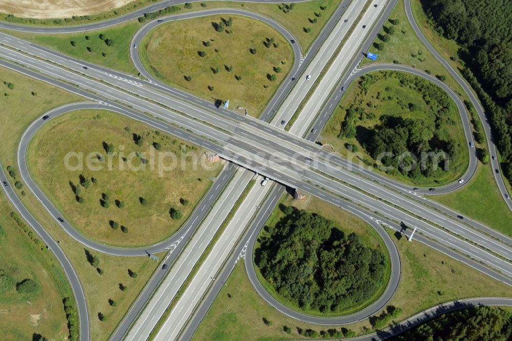 Kessin from above - Traffic flow at the intersection- motorway A 19 und A20 - Autobahnkreuz Rostock in Kessin in the state Mecklenburg - Western Pomerania