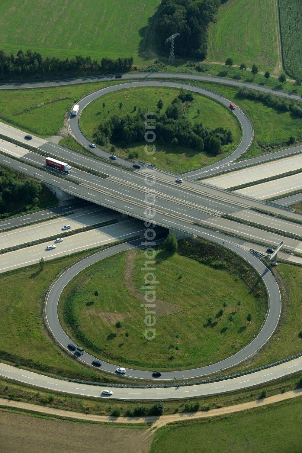 Aerial photograph Chemnitz - Traffic flow at the intersection- motorway A 4 and the A72 in Chemnitz in the state Saxony