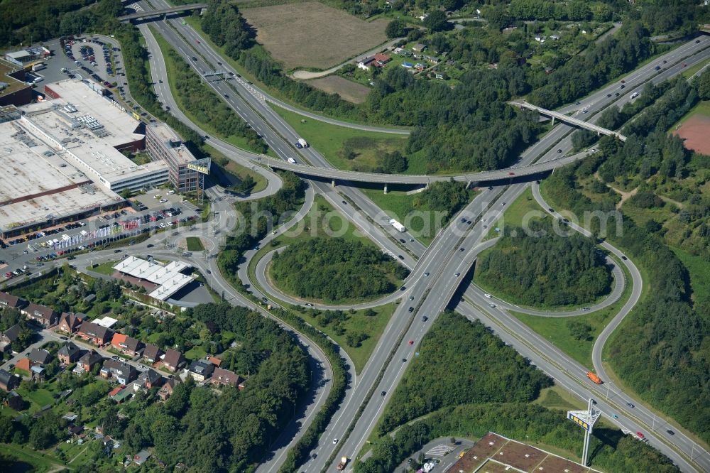 Kiel from above - Traffic flow at the intersection- motorway A215 and the B76 in Kiel in the state Schleswig-Holstein