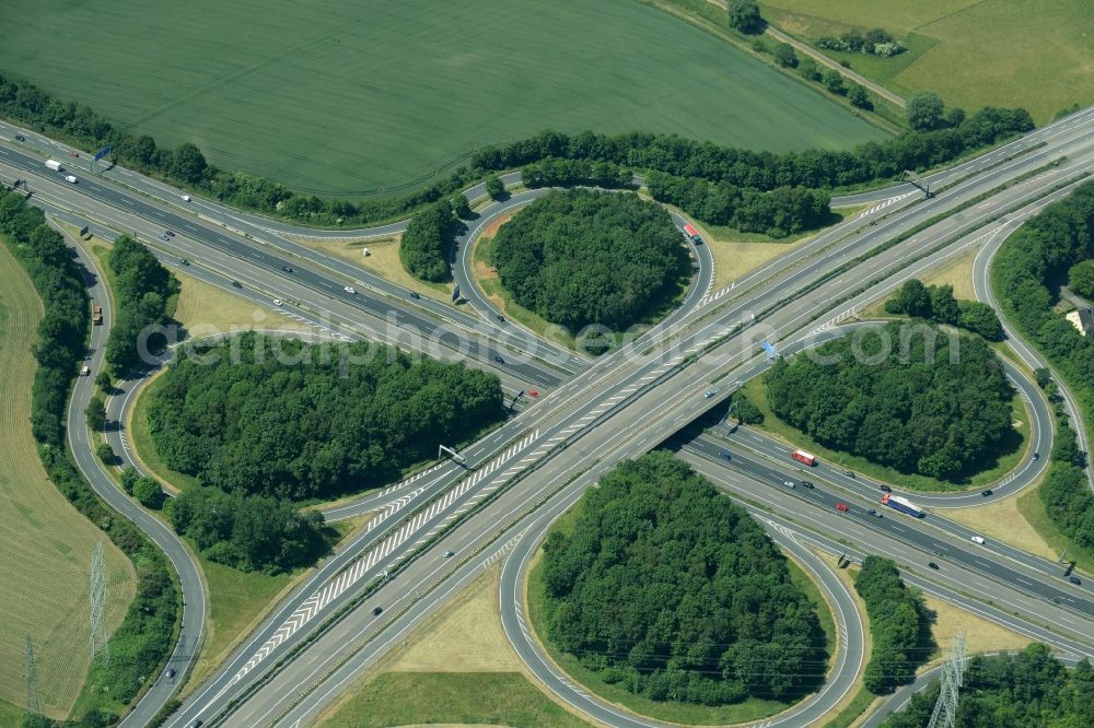 Bochum from above - Traffic flow at the intersection- motorway A 44 - A43 Kreuz Bochum/Witten in Bochum in the state North Rhine-Westphalia