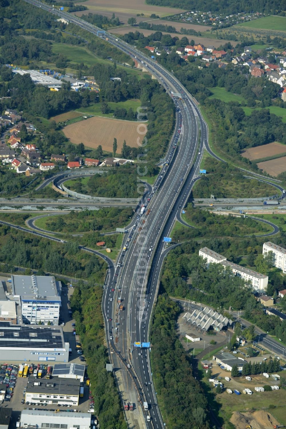 Aerial image Braunschweig - Traffic flow at the intersection- motorway A 394 - E30 Kreuz Braunschweig-Nord in Braunschweig in the state Lower Saxony