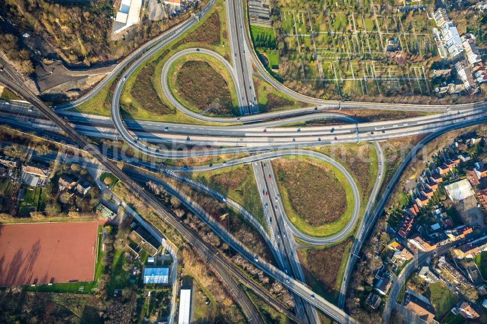 Herne from above - Traffic flow at the intersection- motorway A 42 A43 a??Kreuz Hernea?? in Herne in the state North Rhine-Westphalia, Germany