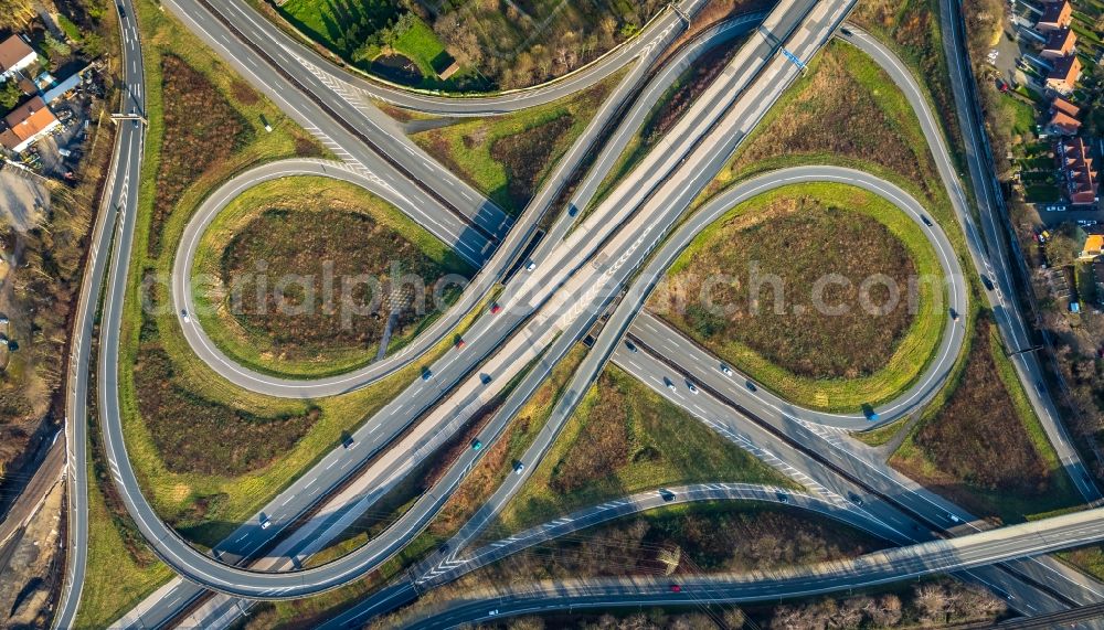 Aerial image Herne - Traffic flow at the intersection- motorway A 42 A43 a??Kreuz Hernea?? in Herne in the state North Rhine-Westphalia, Germany