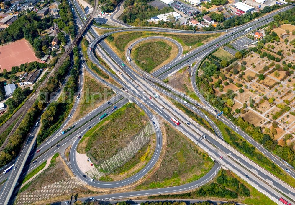 Herne from above - Traffic flow at the intersection- motorway A 42 A43 Kreuz Herne in Herne in the state North Rhine-Westphalia, Germany