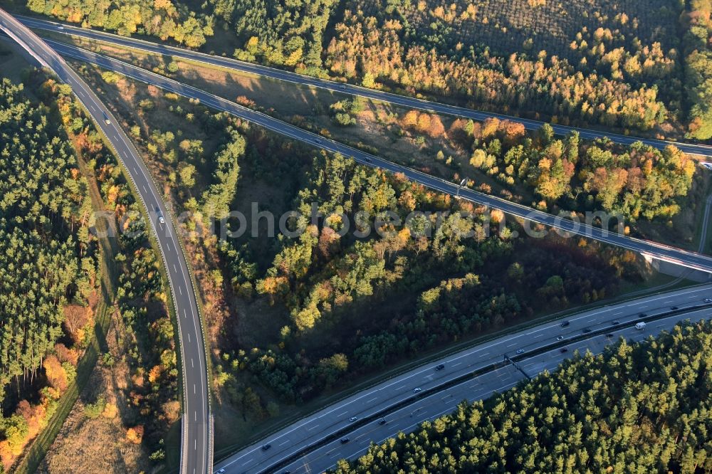 Aerial photograph Werder - Traffic flow at the intersection- motorway A 2 und A10 near Werder in the state Brandenburg