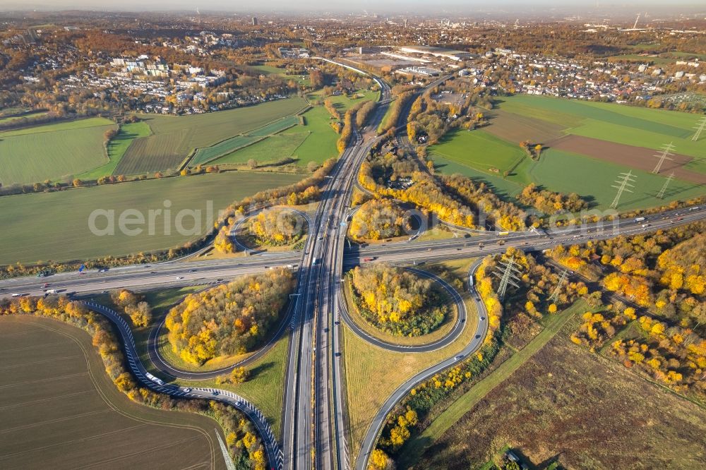 Aerial photograph Bochum - Traffic flow at the intersection- motorway A 43 to the A448 in the district Bochum Ost in Bochum in the state North Rhine-Westphalia, Germany