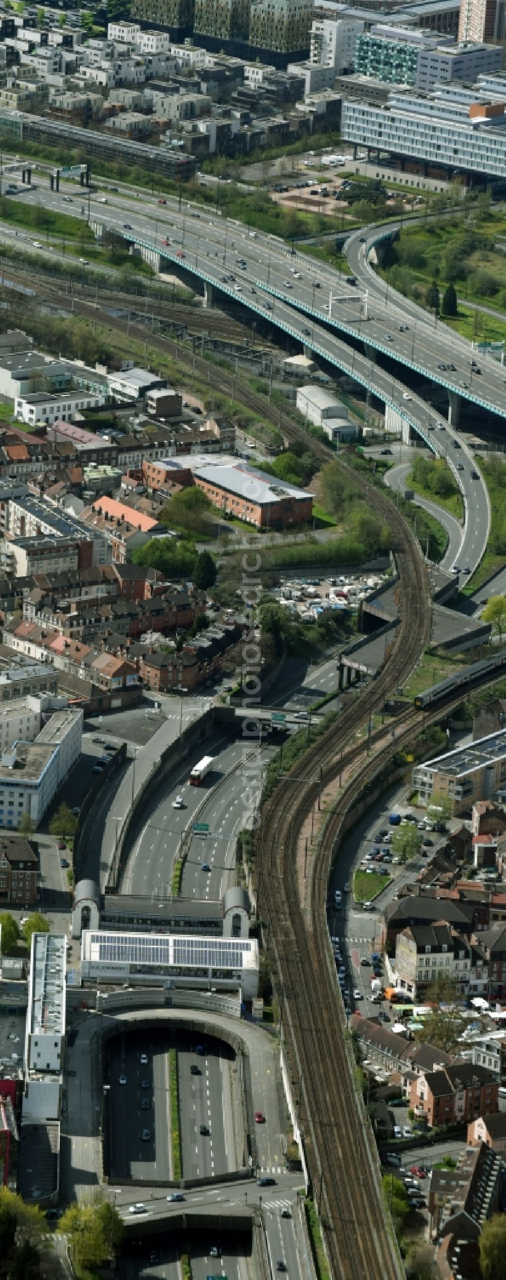 Aerial photograph Lille - Traffic flow at the intersection- motorway N356 D651 in Lille in Nord-Pas-de-Calais Picardy, France