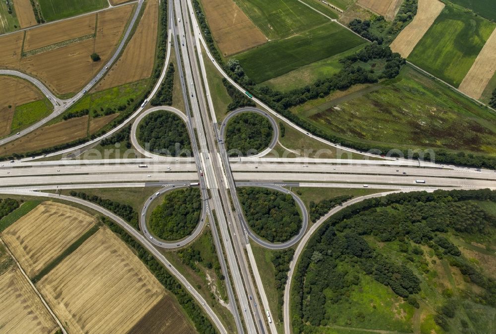 Sankt Leon-Rot from the bird's eye view: Traffic management at the motorway junction Walldorf motorway A4 and A6 and E50 in Sankt Leon-Rot in Baden-Wuerttemberg