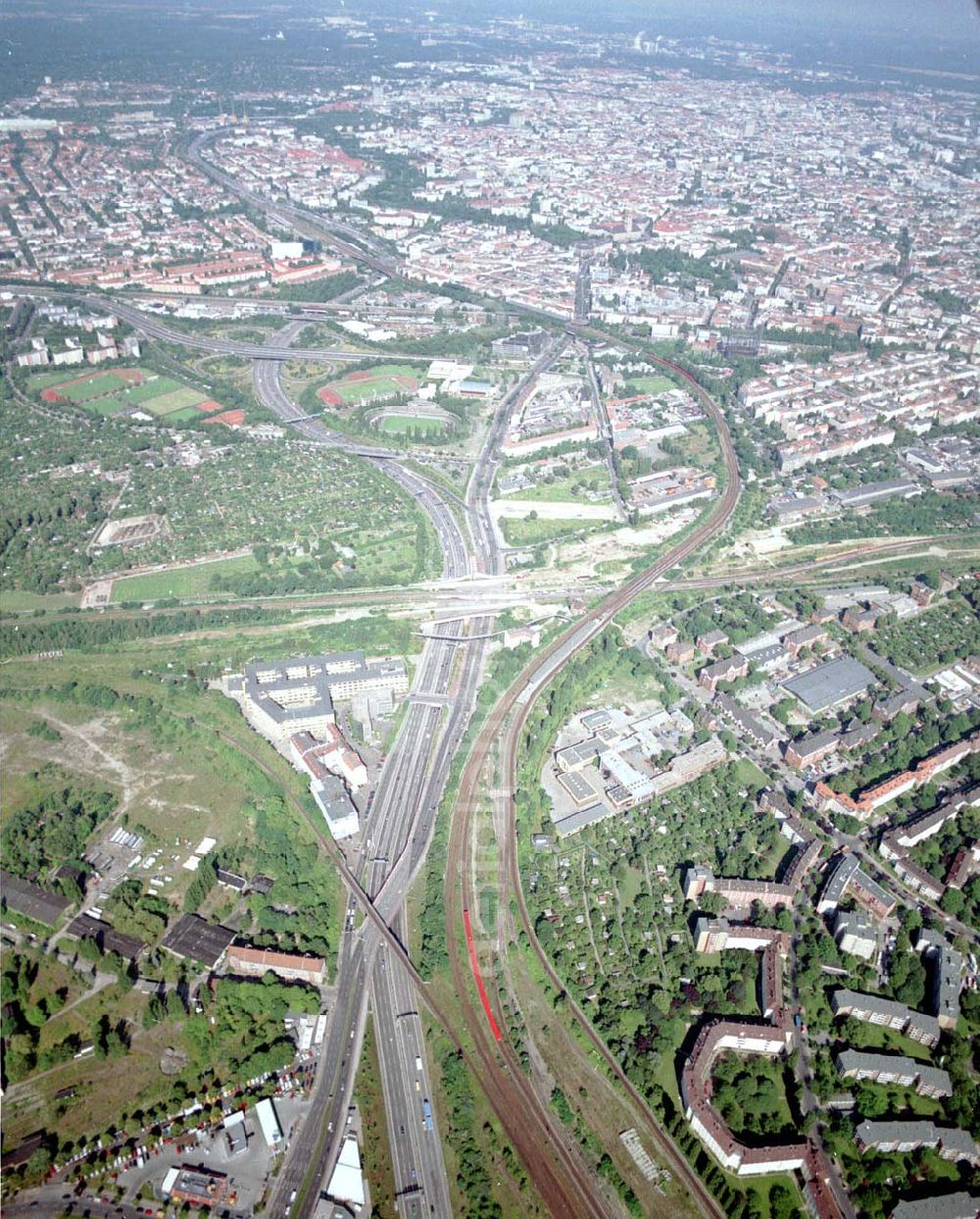 Berlin - Tempelhof from the bird's eye view: Verkehrsführung der DB / S-Bahn am S- Bahnhof Papestraße in Berlin - Tempelhof.