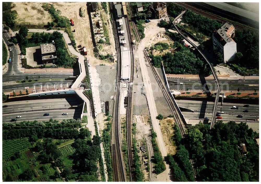 Berlin - Tempelhof from the bird's eye view: Verkehrsführung der DB / S-Bahn am S- Bahnhof Papestraße in Berlin - Tempelhof.