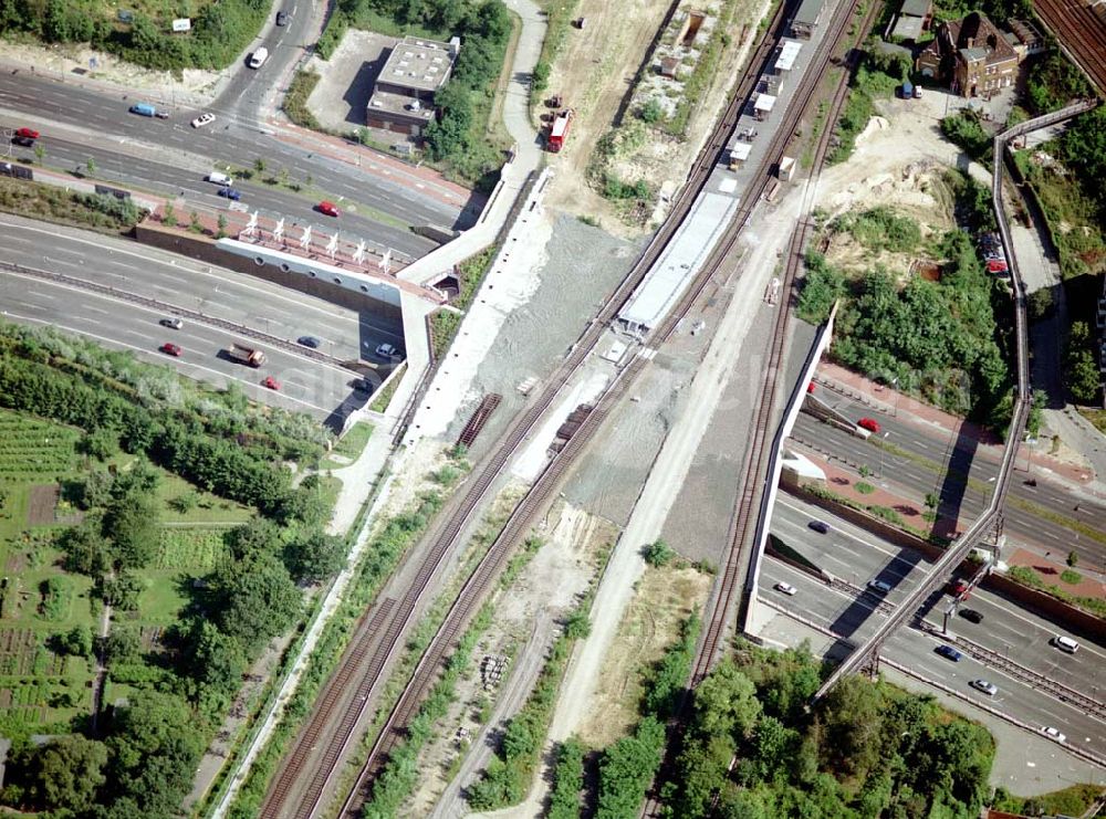 Aerial image Berlin - Tempelhof - Verkehrsführung der DB / S-Bahn am S- Bahnhof Papestraße in Berlin - Tempelhof.