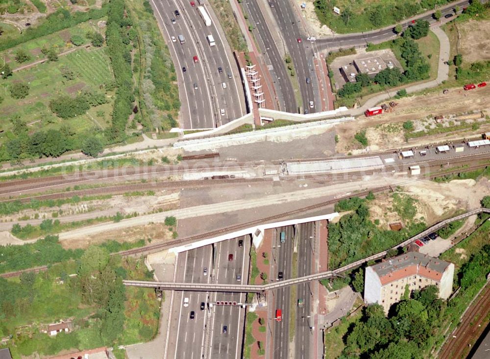 Aerial photograph Berlin - Tempelhof - Verkehrsführung der DB / S-Bahn am S- Bahnhof Papestraße in Berlin - Tempelhof.