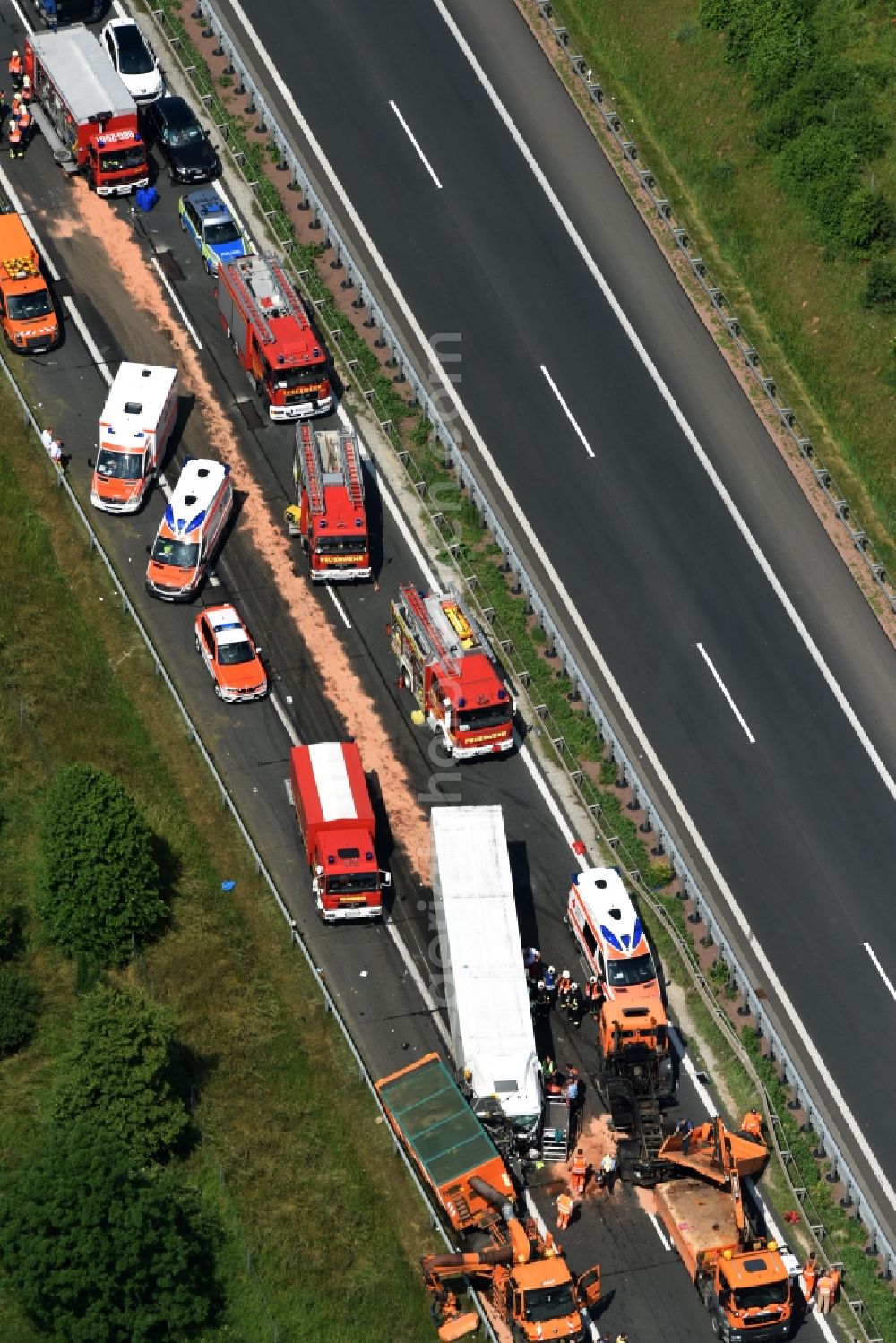 Aerial photograph Plötzkau - Traffic accident with highway traffic jam on the route of A14 in Ploetzkau in the state Saxony-Anhalt