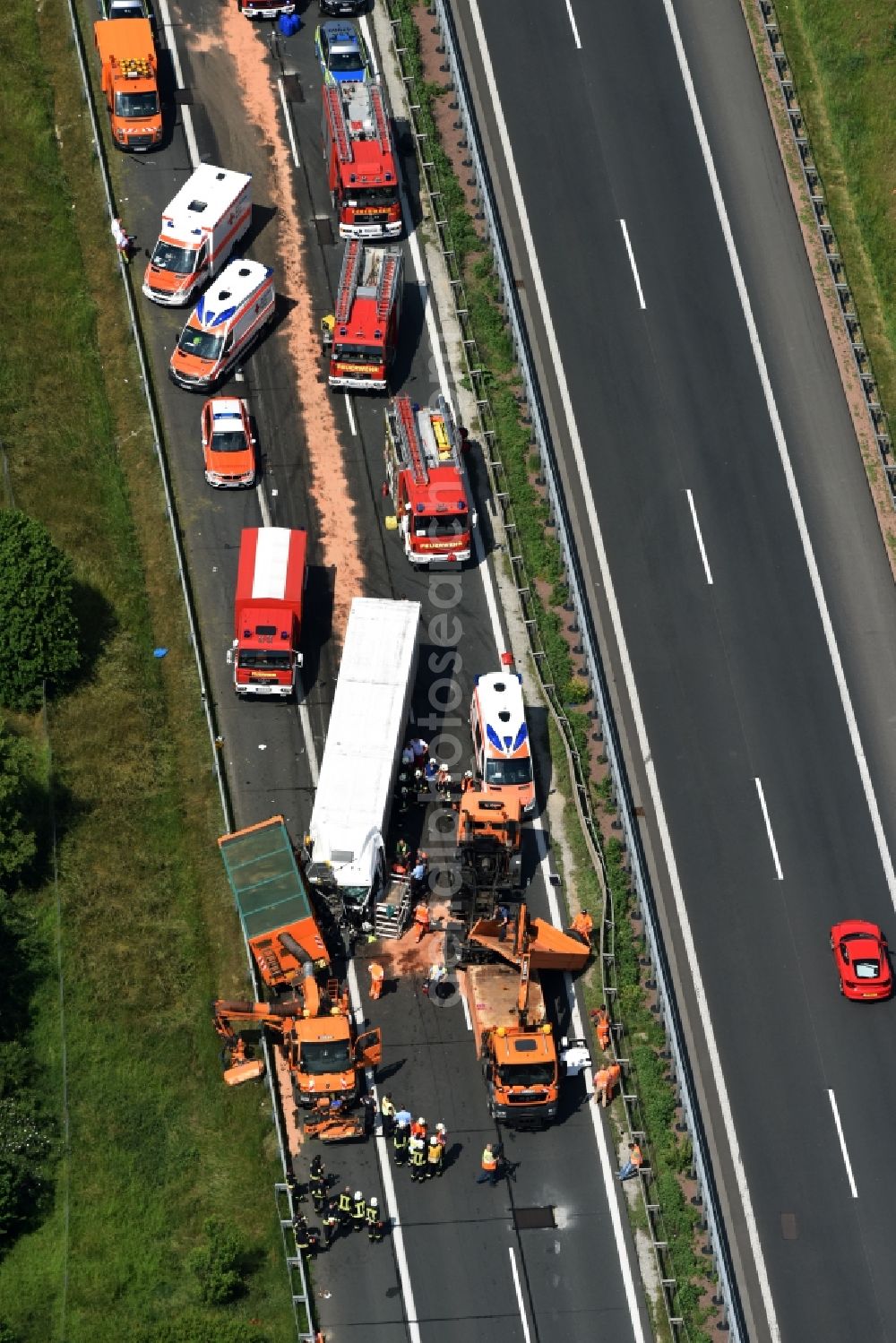 Plötzkau from the bird's eye view: Traffic accident with highway traffic jam on the route of A14 in Ploetzkau in the state Saxony-Anhalt