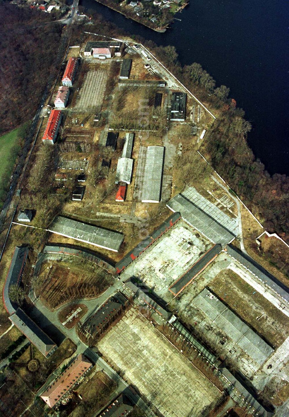 Aerial image Potsdam / BRB - 26.03.1995 verlassene russ. Kaserne bei Potsdam-Cecilienhof