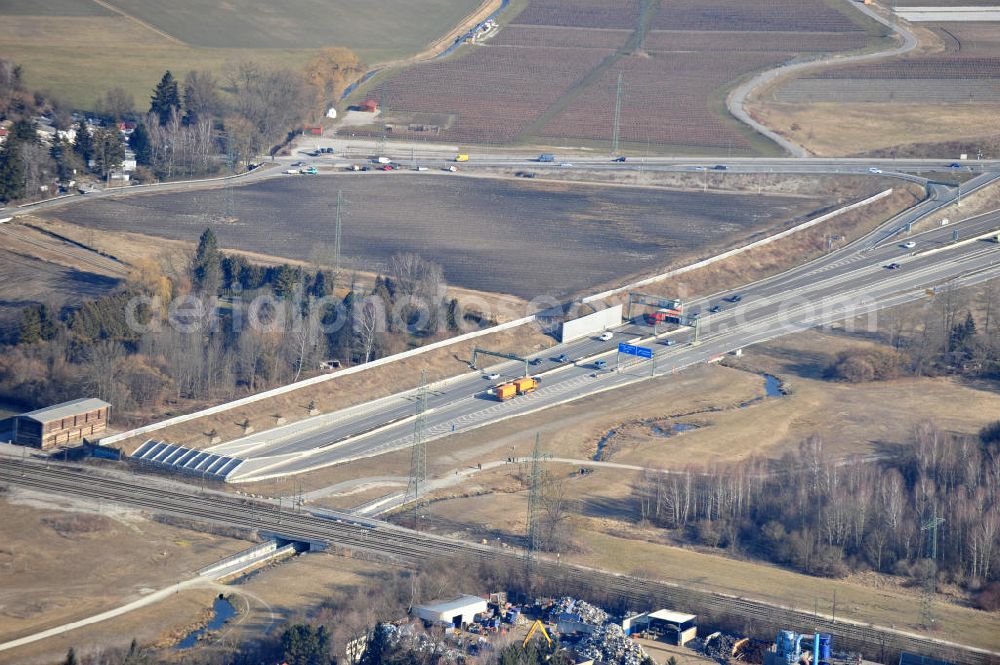 Aerial photograph München - Blick auf den Verlauf der neugebauten Autobahn BAB A6 bei München - Aubing-Lochhausen-Langwied südlich des Kreuzes München-West. Course of the newly built highway A6 motorway near Munich - Aubing-Lochhausen-Langwied.