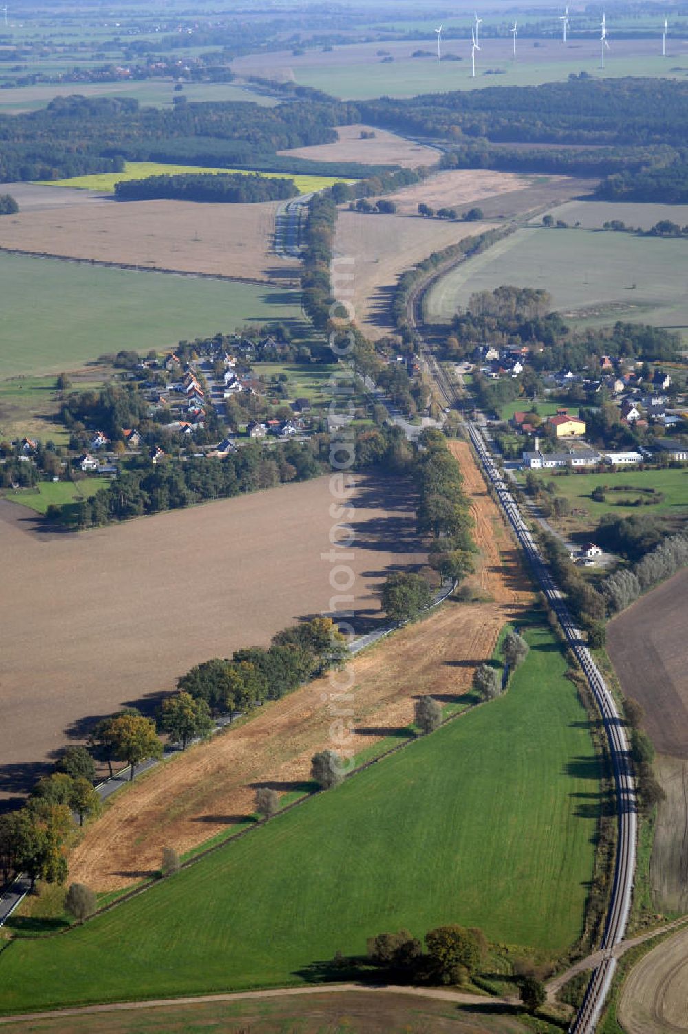 Aerial image Groß Pankow - Blick auf die Ortsumgehung Bundesstrasse 189 Groß Pankow. Projektsteuerung: Schüßler-Plan Ingenieurgesellschaft für Bau- und Verkehrswegeplanung mbH.