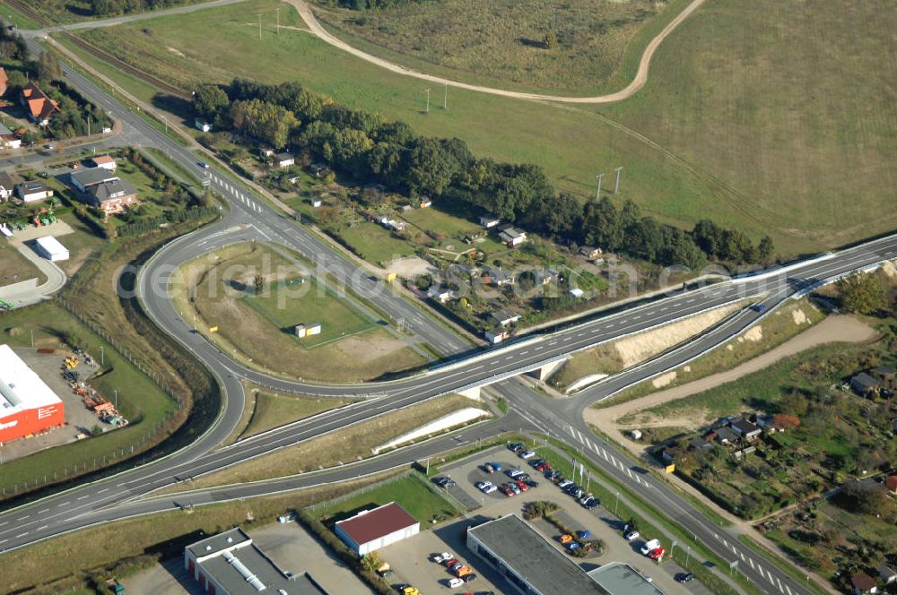 Pitzwalk from the bird's eye view: Blick auf die Ortsumgehung Bundesstrasse 189 Pritzwalk. Projektsteuerung: Schüßler-Plan Ingenieurgesellschaft für Bau- und Verkehrswegeplanung mbH.