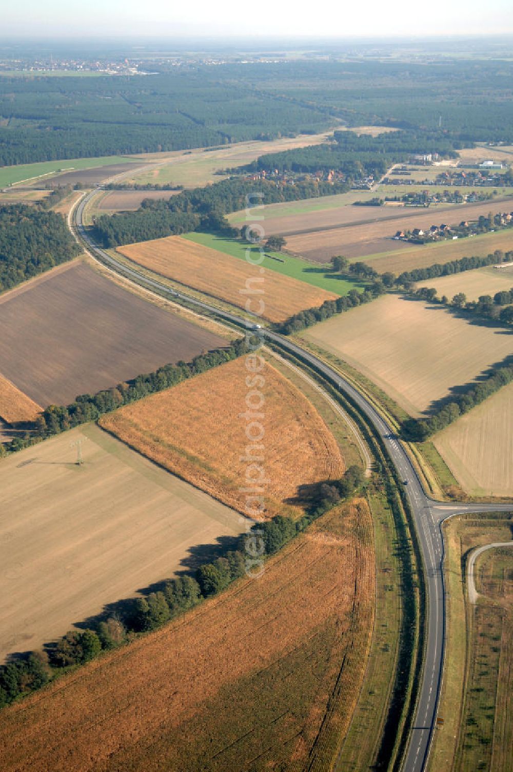 Weisen from above - Blick auf die Ortsumgehung Bundesstrasse 189 Weisen. Projektsteuerung: Schüßler-Plan Ingenieurgesellschaft für Bau- und Verkehrswegeplanung mbH.