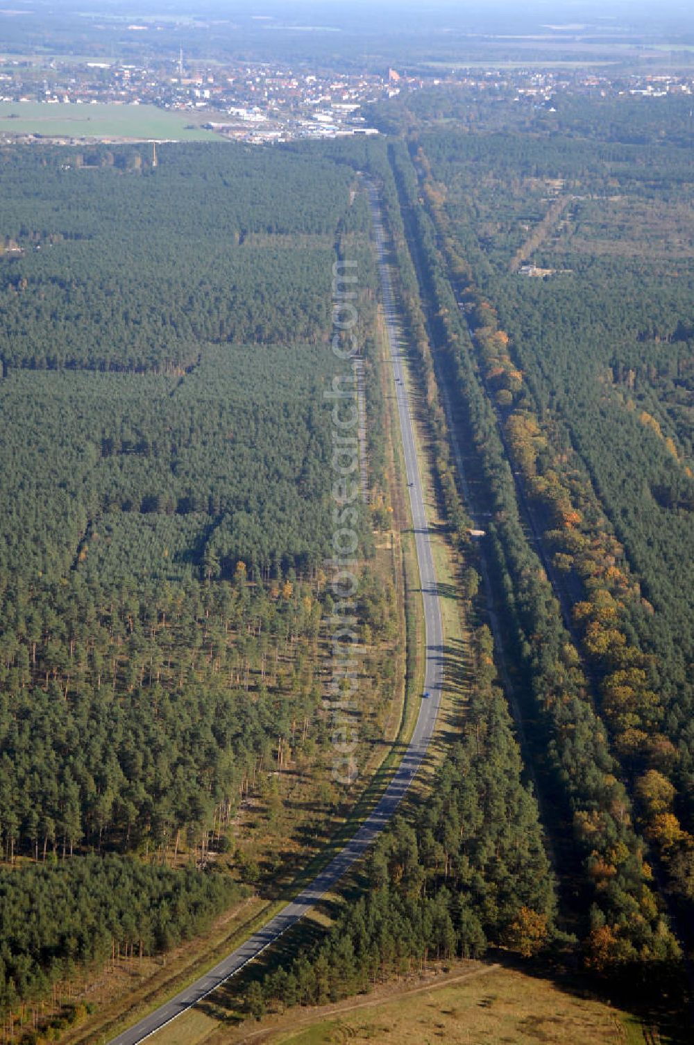 Aerial image Weisen - Blick auf die Ortsumgehung Bundesstrasse 189 Weisen. Projektsteuerung: Schüßler-Plan Ingenieurgesellschaft für Bau- und Verkehrswegeplanung mbH.